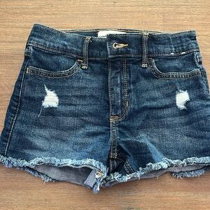 Abercrombie Jean shorts.  Girls size 9